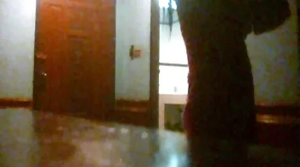 ក្មេងស្រីដ៏ស្រស់ស្អាត fucked ដោយបុរសម្នាក់.